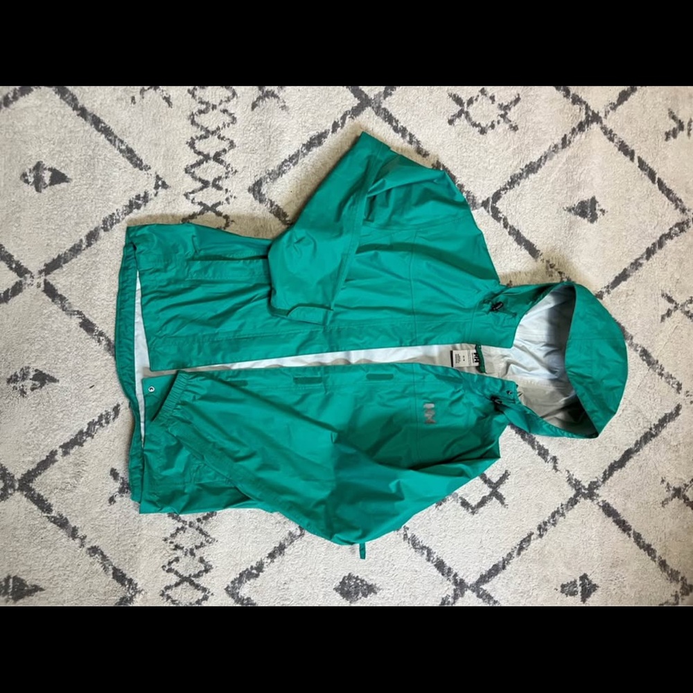 Helly Hansen wind breaker